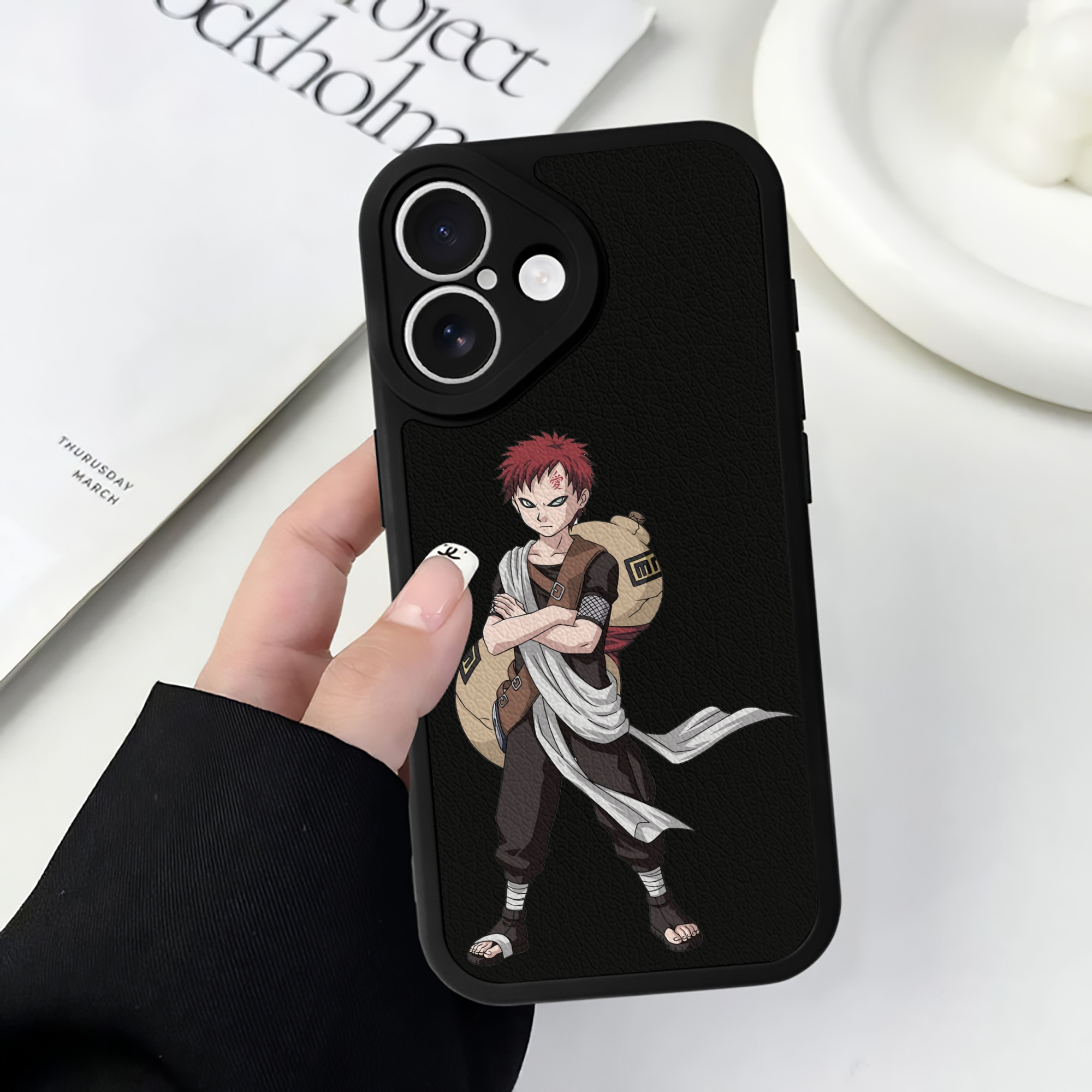 （画像用） NARUTO -ナルト- ガアラ Gaara 【iPhone 16シリーズ対応】シリコンスマホケース（レザー調） 材質：シリコン